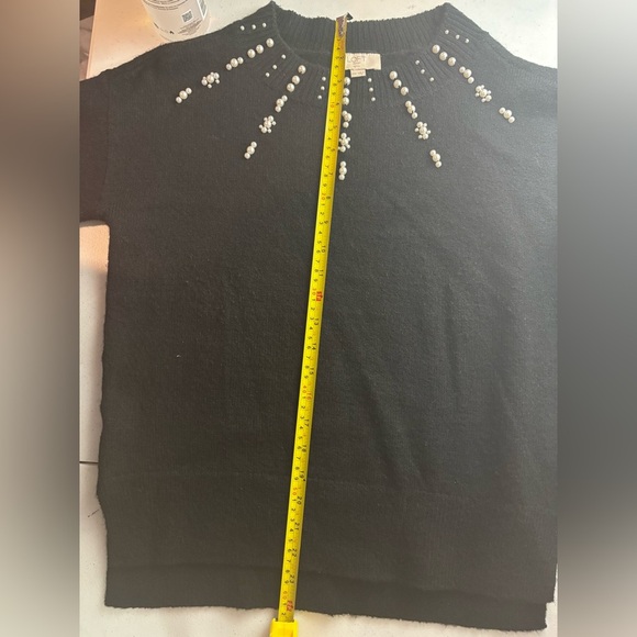 Women’s LOFT Pearl Embellished black sweater sz XXS Petite classic academia Goth - Picture 8 of 11